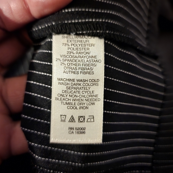 DKNY Striped Blazer Jacket Size S and 3 Pairs Sandals Sizes 6 - Picture 10 of 14